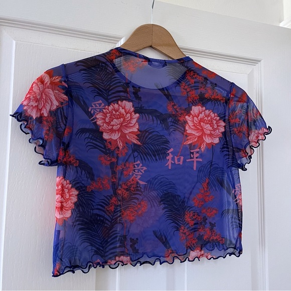 Pretty Little Thing Mesh Oriental Crop Top, Size 8 - Picture 5 of 6